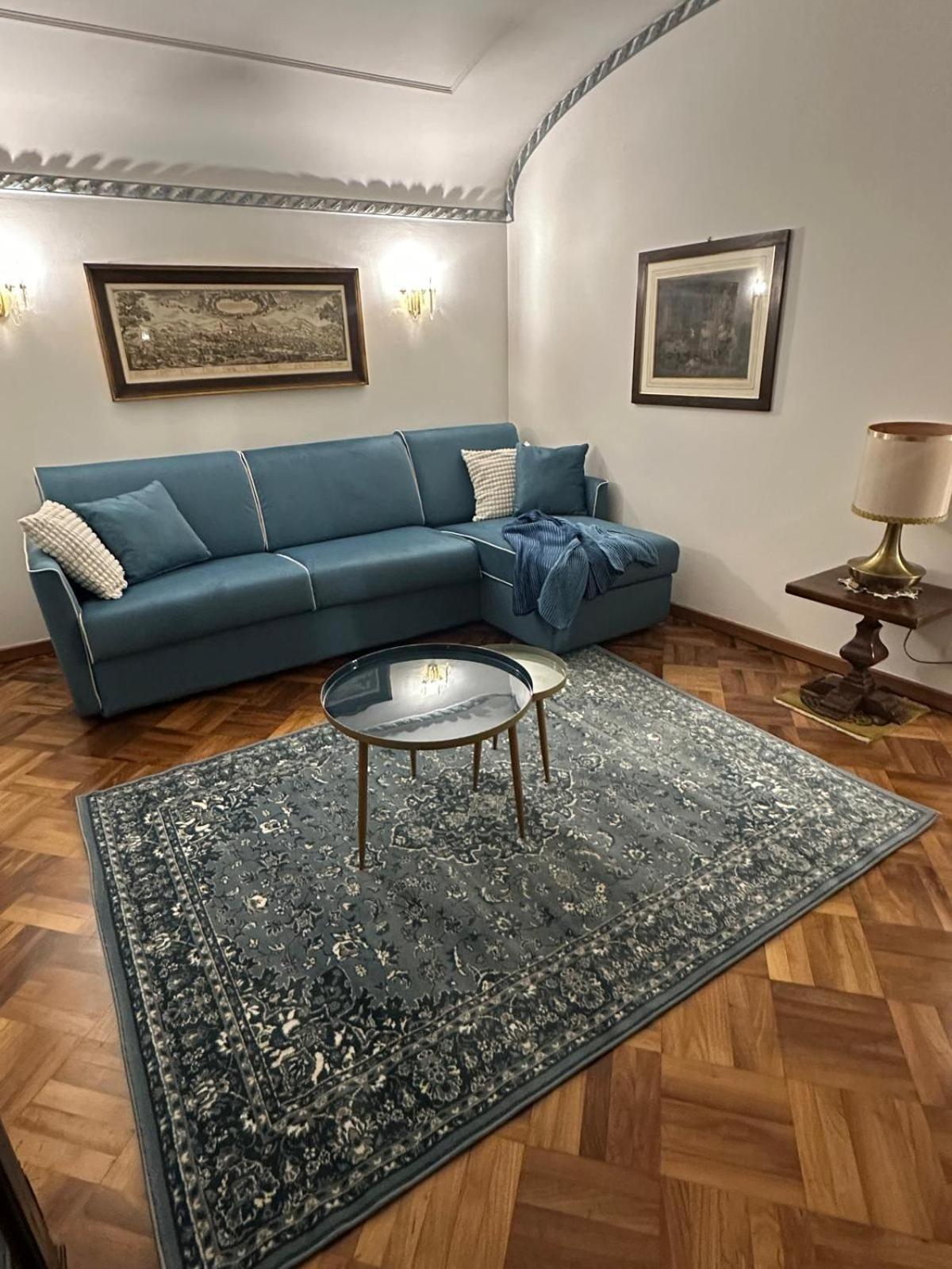 Apartamento Elegant In A Historic Building, Just A Few Steps From The Duomo